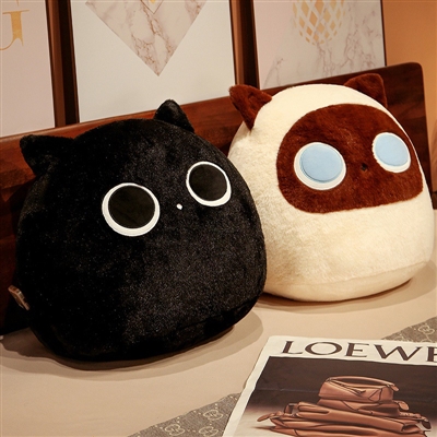 Hlɔnhlɔn e nɔ gbɔ azɔn nú mɛ é ɖé: Cat Plush, Xɔ́ntɔn Fífá E Hwla Ðò Gbɛ̀ Mɛ É